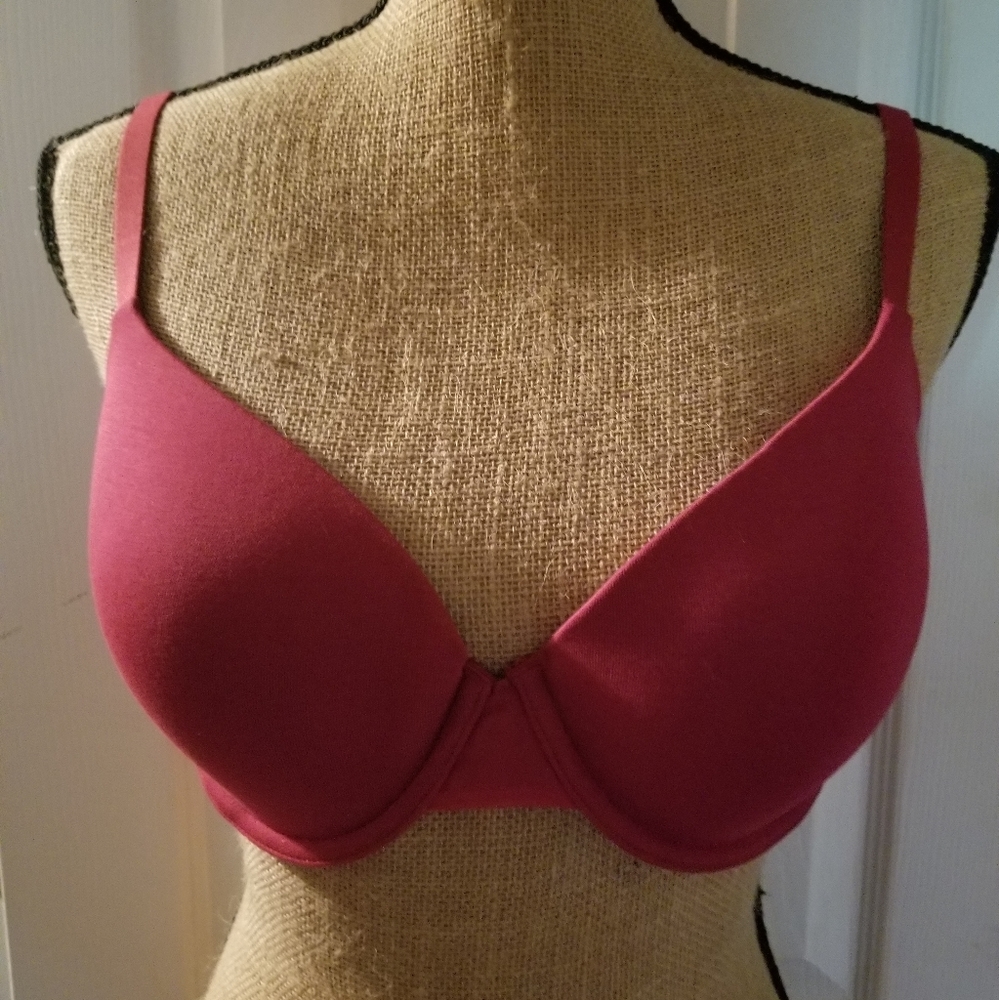 auden 38C convertible bra-magenta color